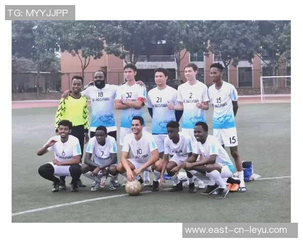 展现女足球队风采的精彩瞬间与动人时刻的图片合集 展现女足球队风采的精彩瞬间与动人时刻的图片合集